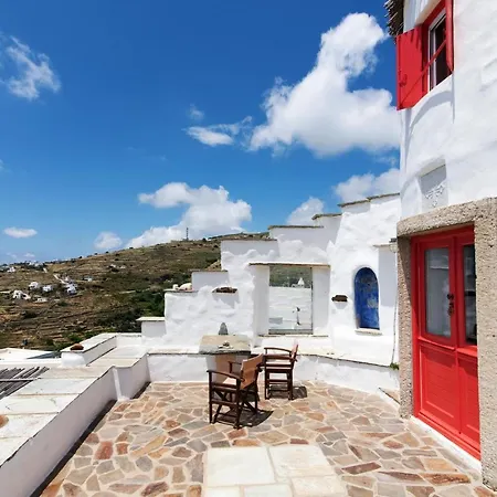 Casa de Férias Old Windmill In Village *